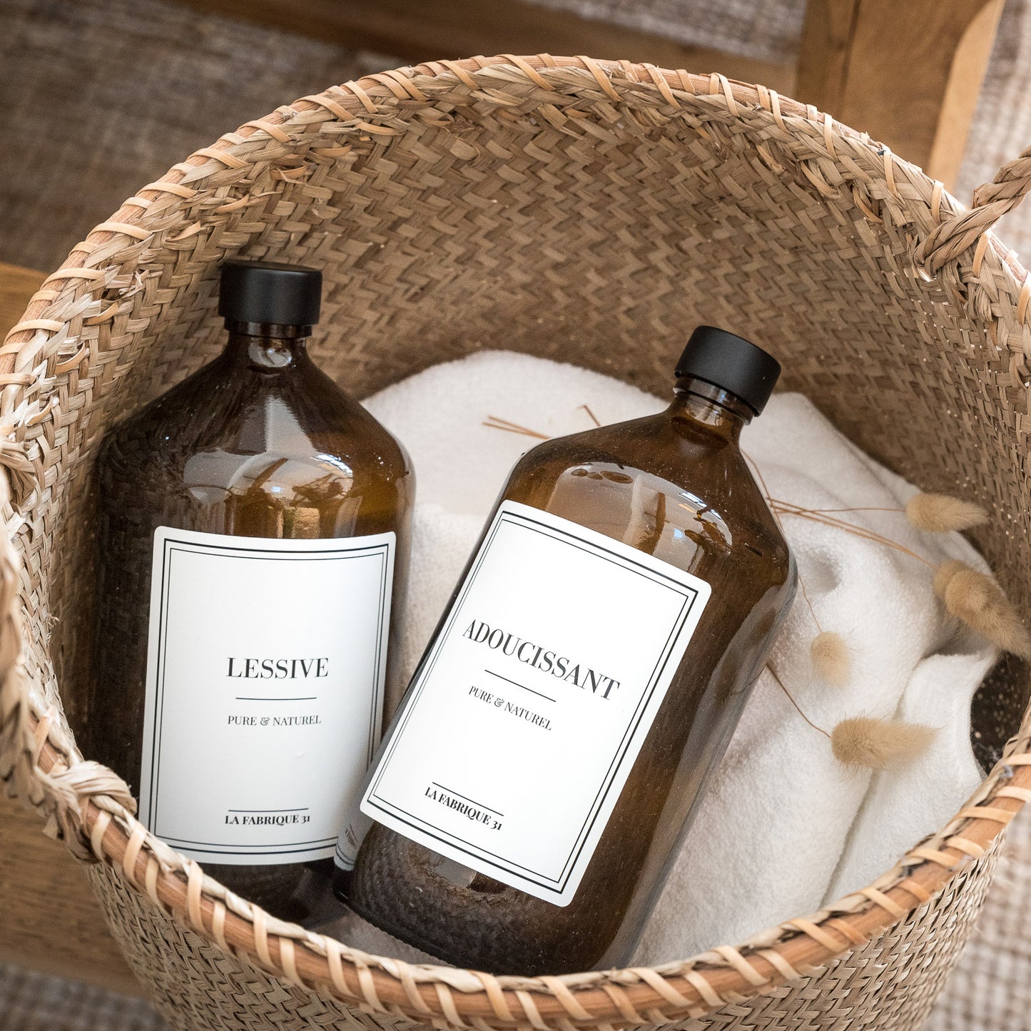 Bouteille lessive liquide vide ambré marron