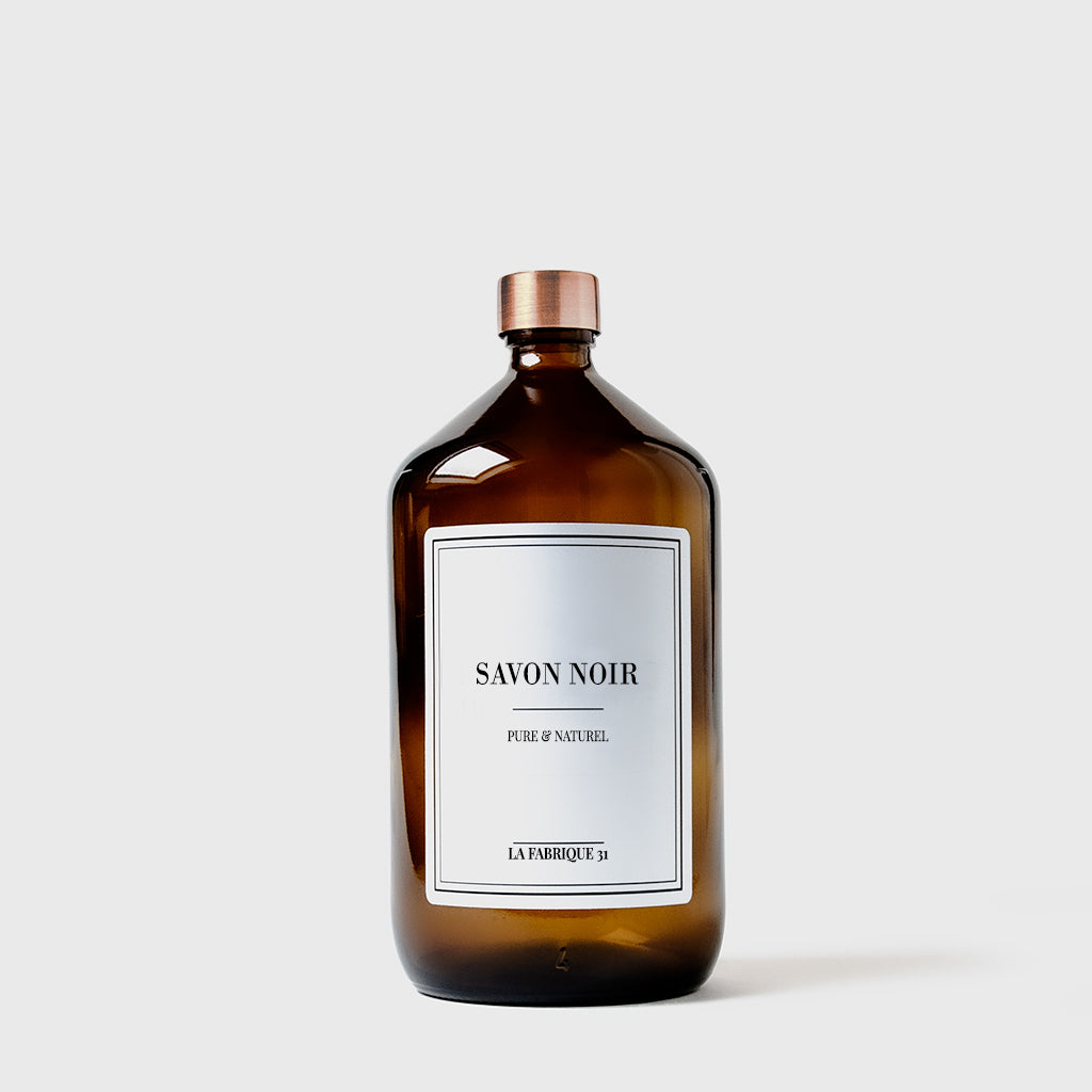 bocaux organisation buanderie produit menager bouteille ambre savon noir bouchon cuivre 1000 ml
